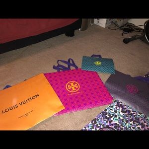 Tory Burch, Louis Vuitton bundle bags